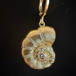 Gemelli Shell Huggie Charm on an Elegant Gold tone Necklace